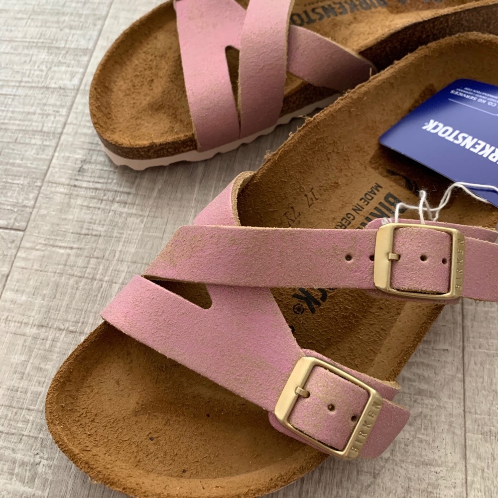 BIRKENSTOCK SANDALS